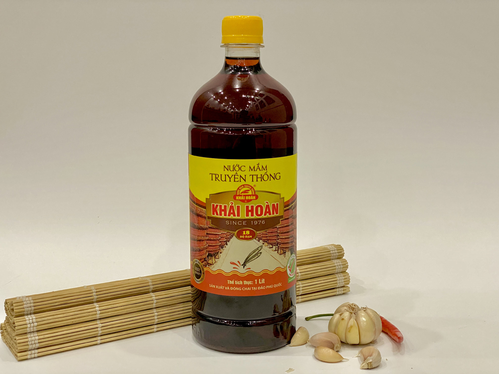 Nước Mắm Truyền Thống Khải Hoàn 18N - Chai 1 Lít