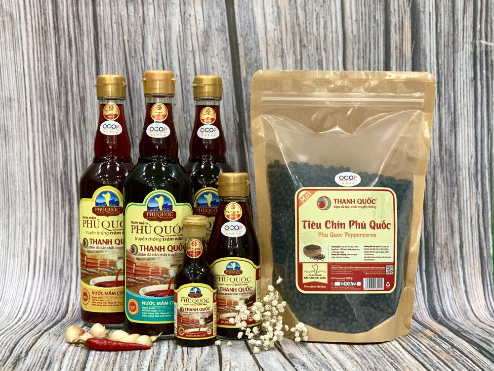Nước mắm CDĐL Phú Quốc Thanh Quốc 43N - Chai 520ml